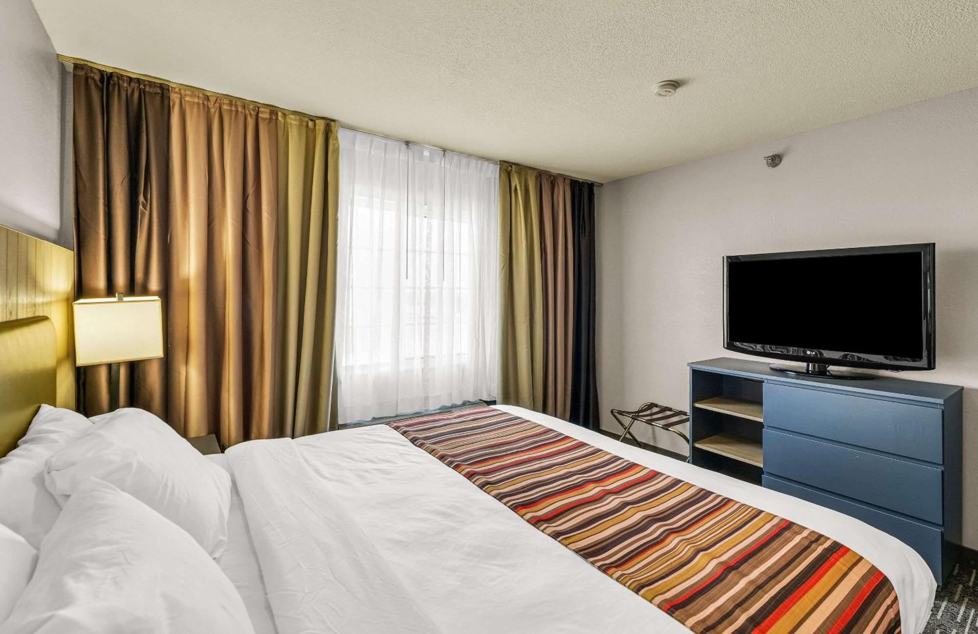 Country & By Radisson, Decatur, Il 3* Decatur