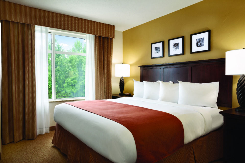 Country & By Radisson, Decatur, Il 3* Decatur